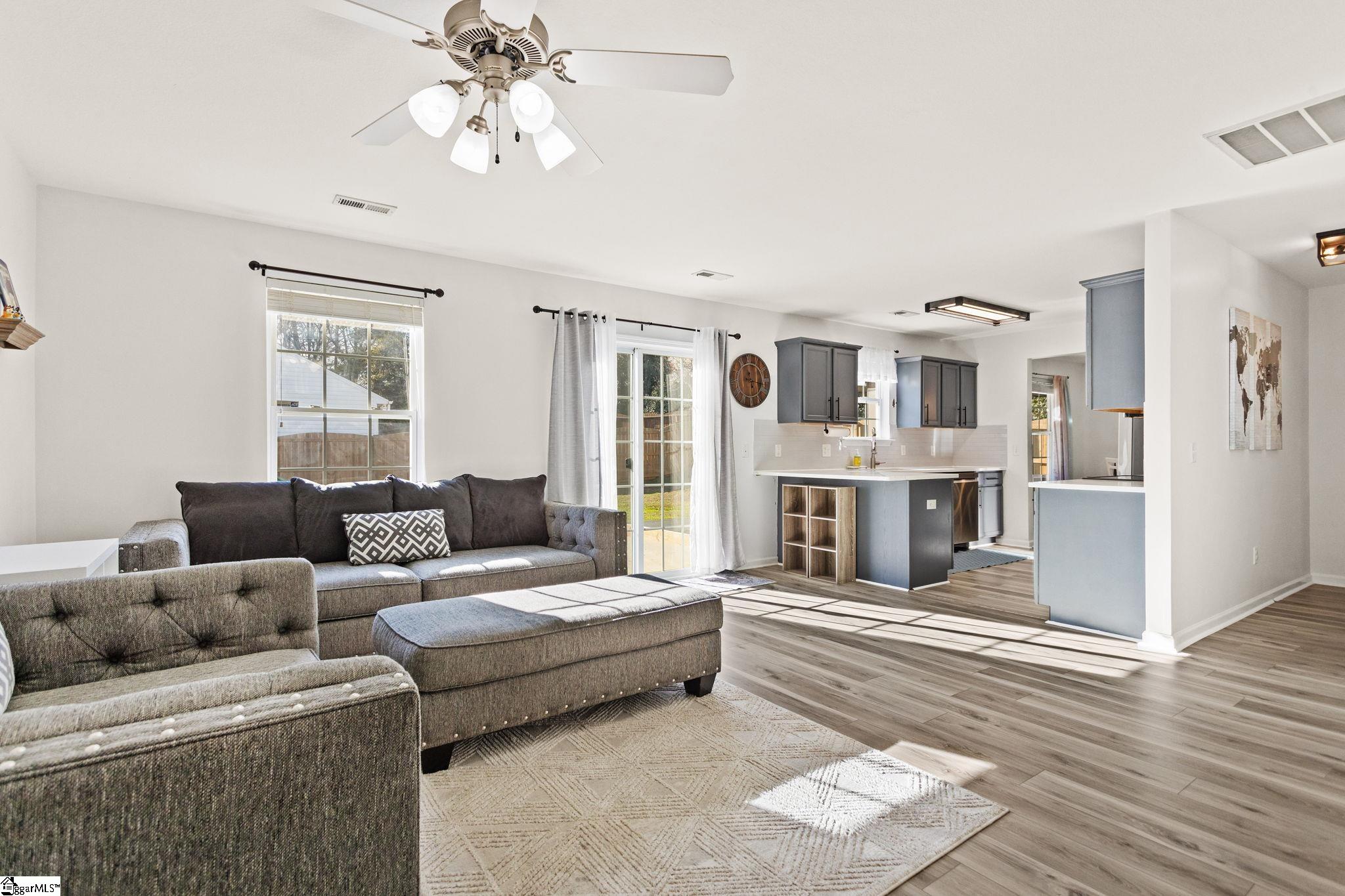 803 Barn Swallow Drive Simpsonville, SC 29680 - Photo 7 of 24