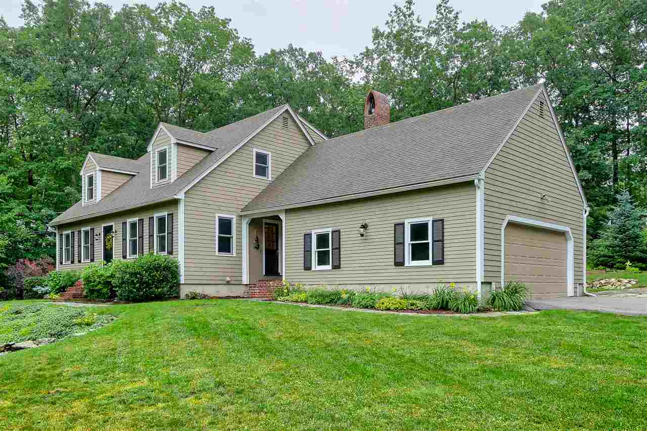 13 Old Sawmill Road Bedford, NH 03110 - Photo 1 of 38 Gallery Image 1