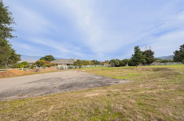 $1,450,000 | 310 Mesa Road, Salinas, CA 93908