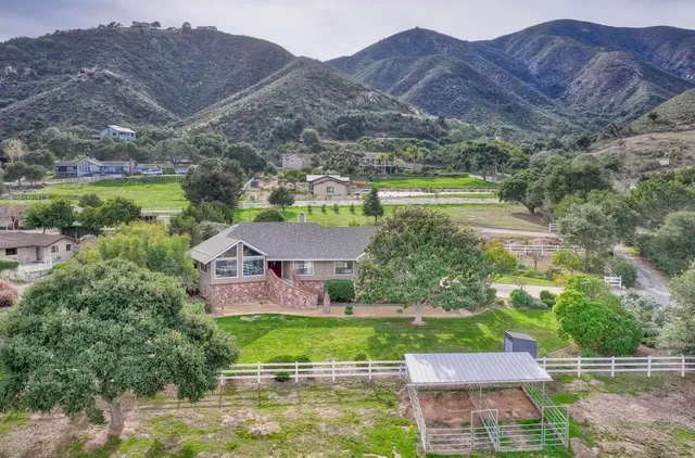 $1,450,000 | 310 Mesa Road, Salinas, CA 93908