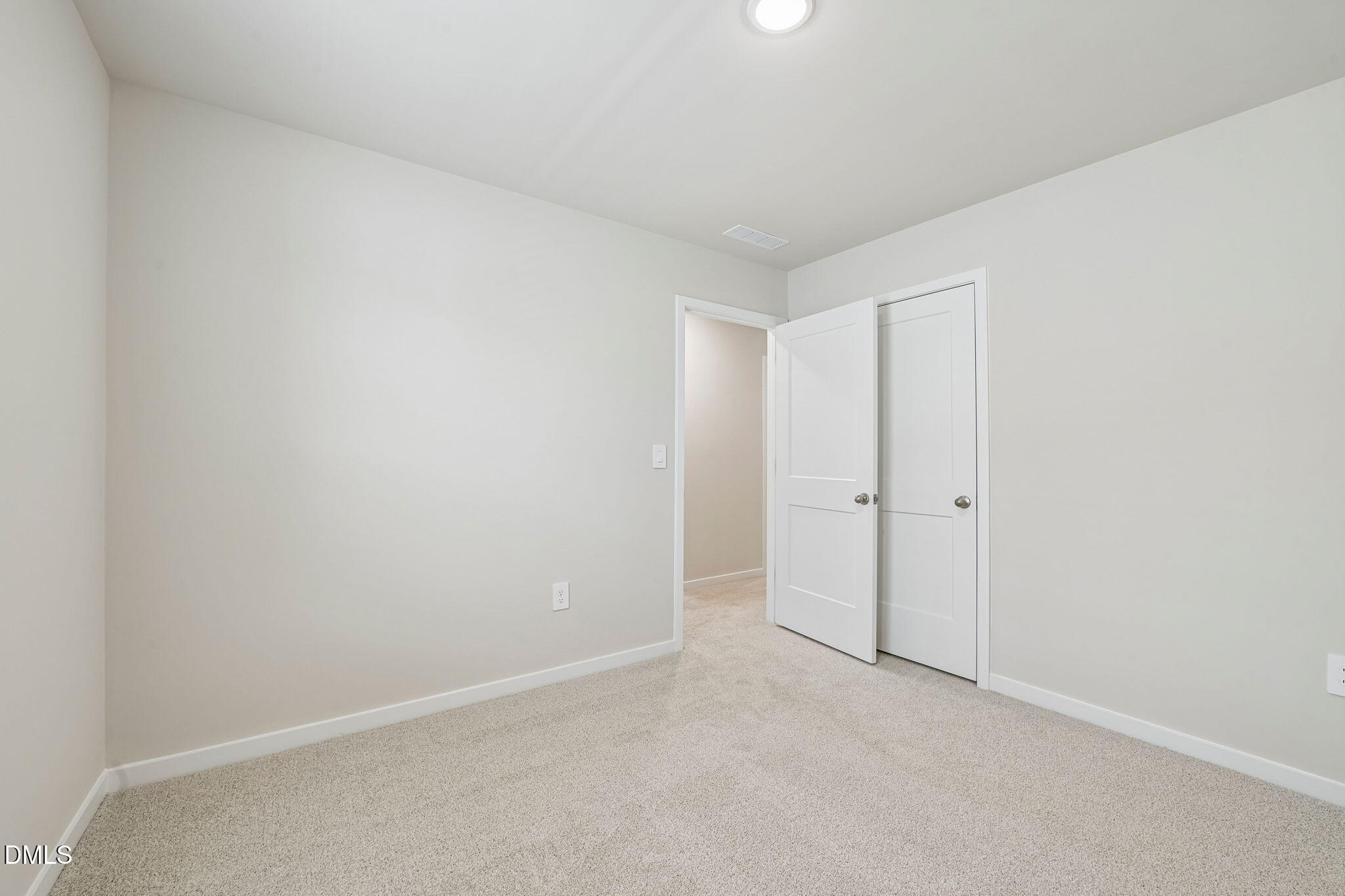 1502 Hatteras Road Durham, NC 27703 - Photo 33 of 44 33-web-or-mls-Raleigh - Avalon Place - 1