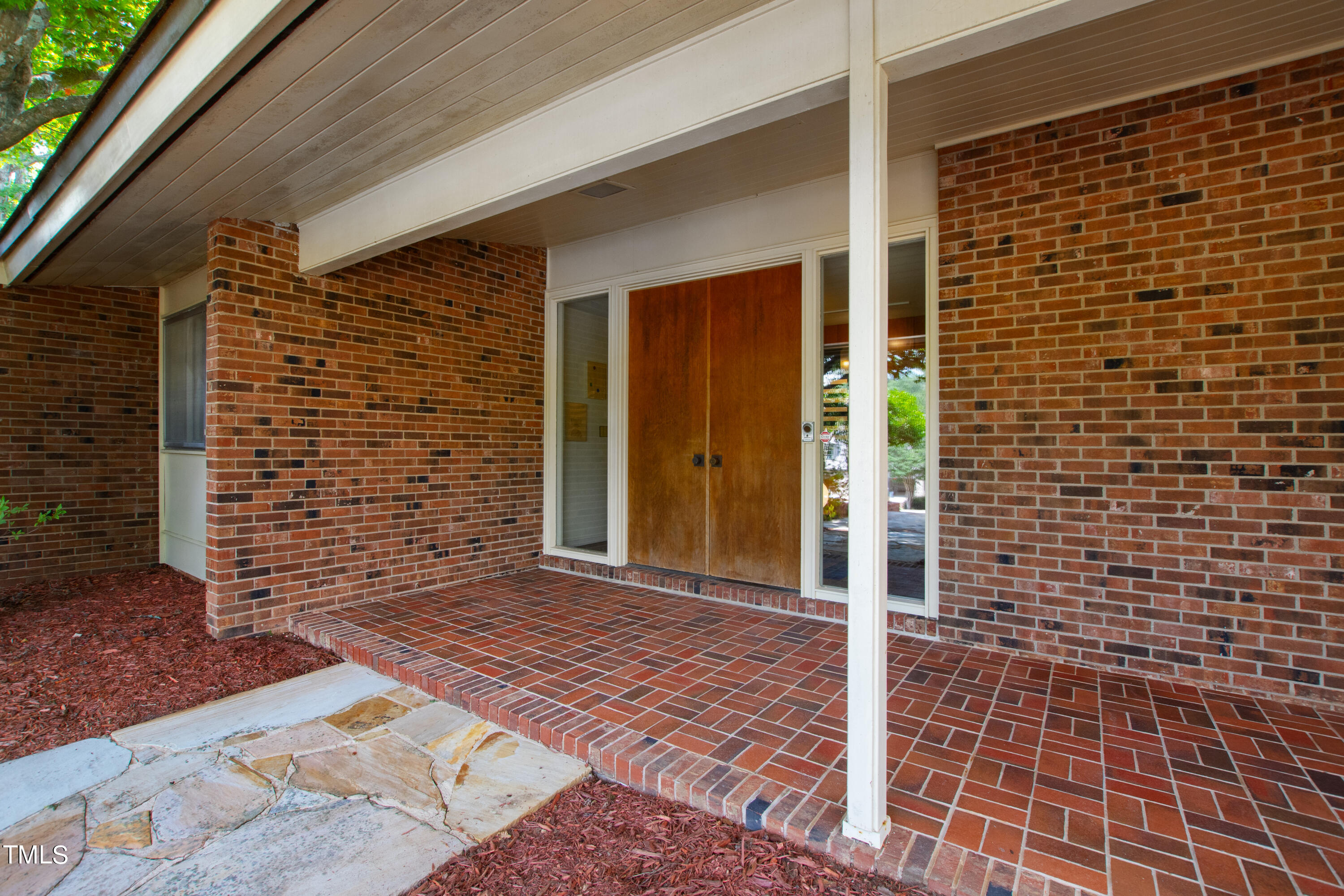 2109 Coley Forest Place Raleigh, NC 27607 - Photo 6 of 59 5 Front 4