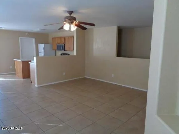 $1,725 | 1767 East Denim Trail, San Tan Valley, AZ 85143