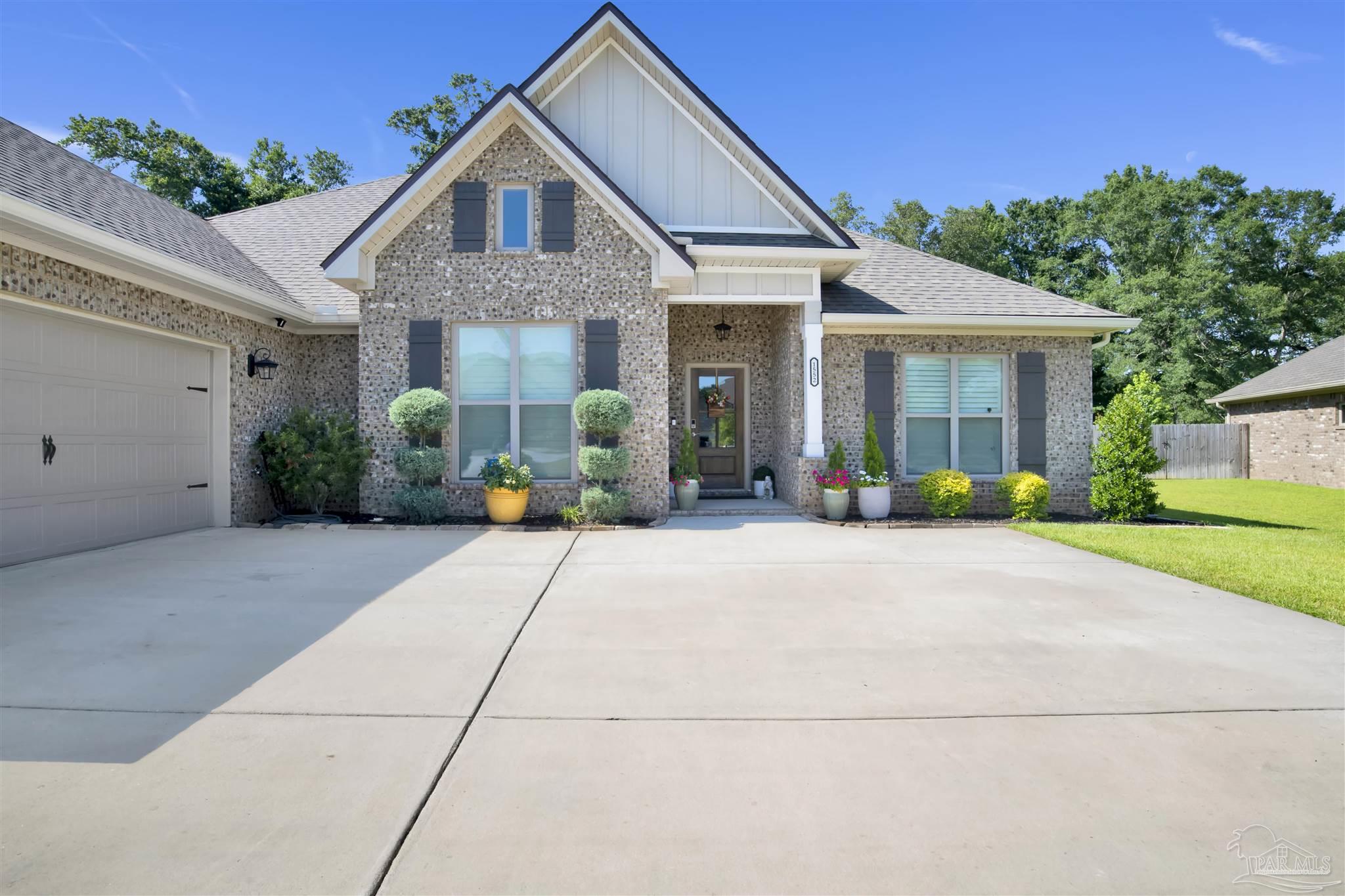 1552 Cadence Loop Cantonment, FL 32533 - Photo 4 of 36