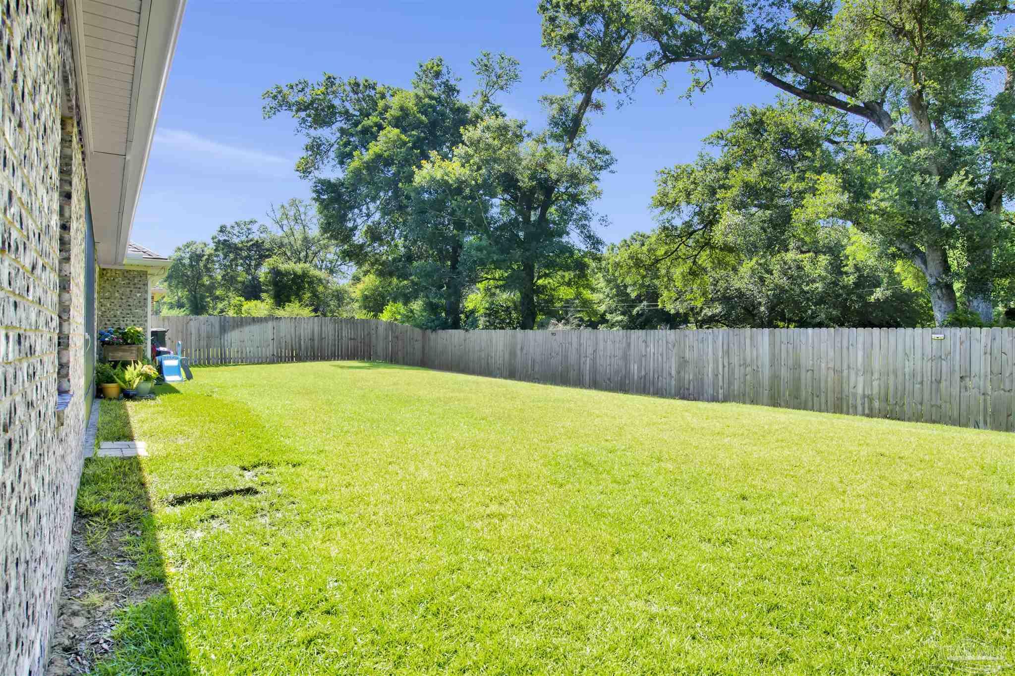 1552 Cadence Loop Cantonment, FL 32533 - Photo 7 of 36