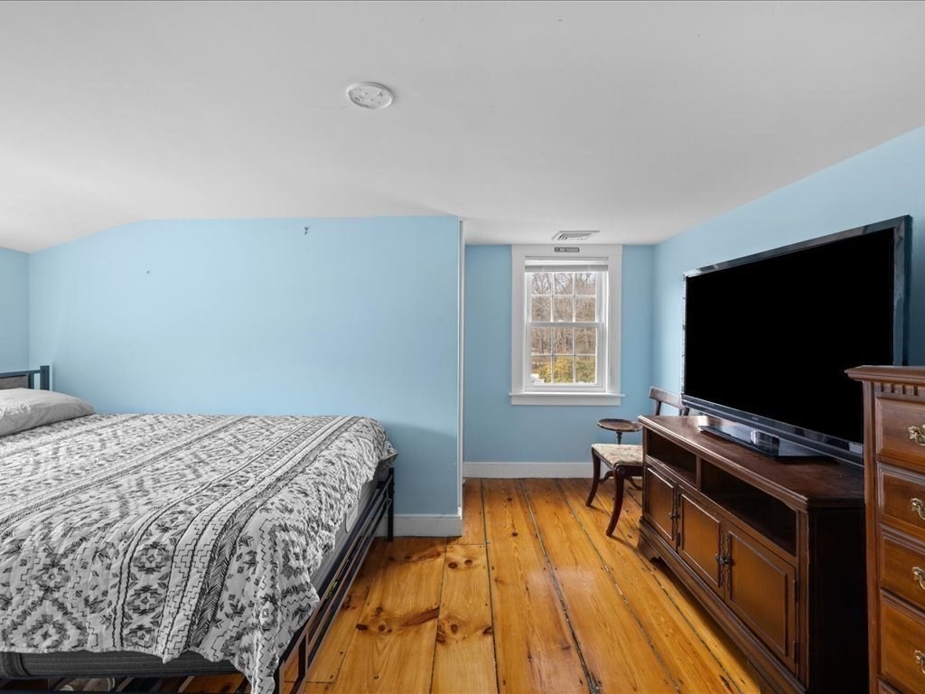 555 Webster Street Marshfield, MA 02050 - Photo 31 of 36