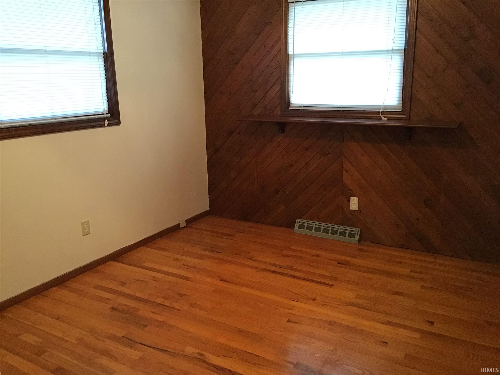 20369 Johnson Road South Bend, IN 46614 - Photo 17 of 35 Gallery Image 17