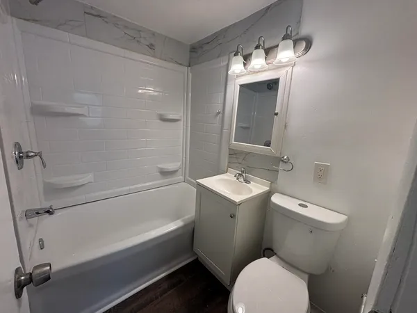 $249,900 | 1028 Stuart Street, Green Bay, WI 54301