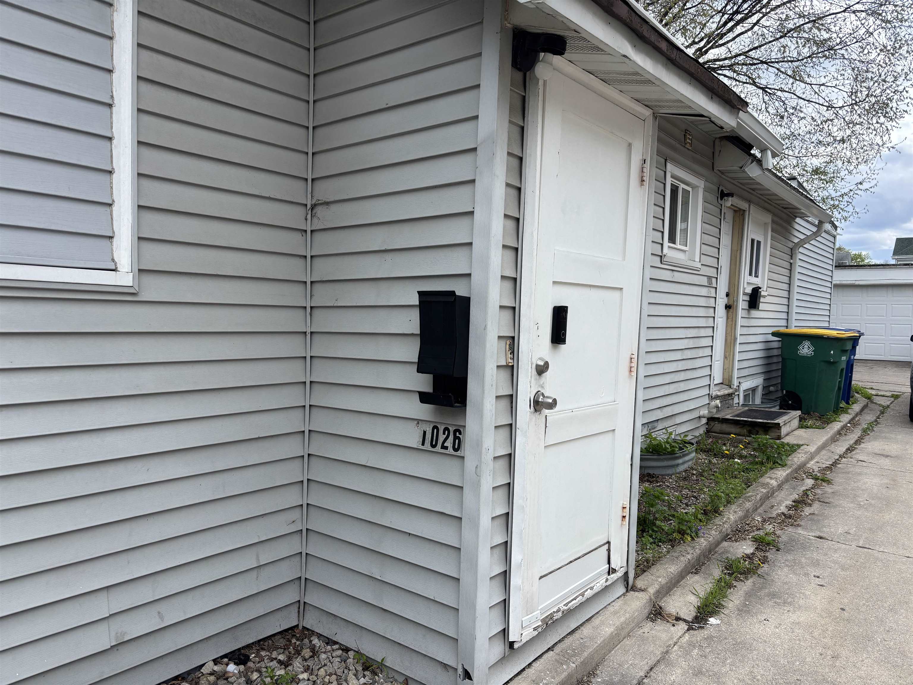 1028 Stuart Street Green Bay, WI 54301 - Photo 18 of 27