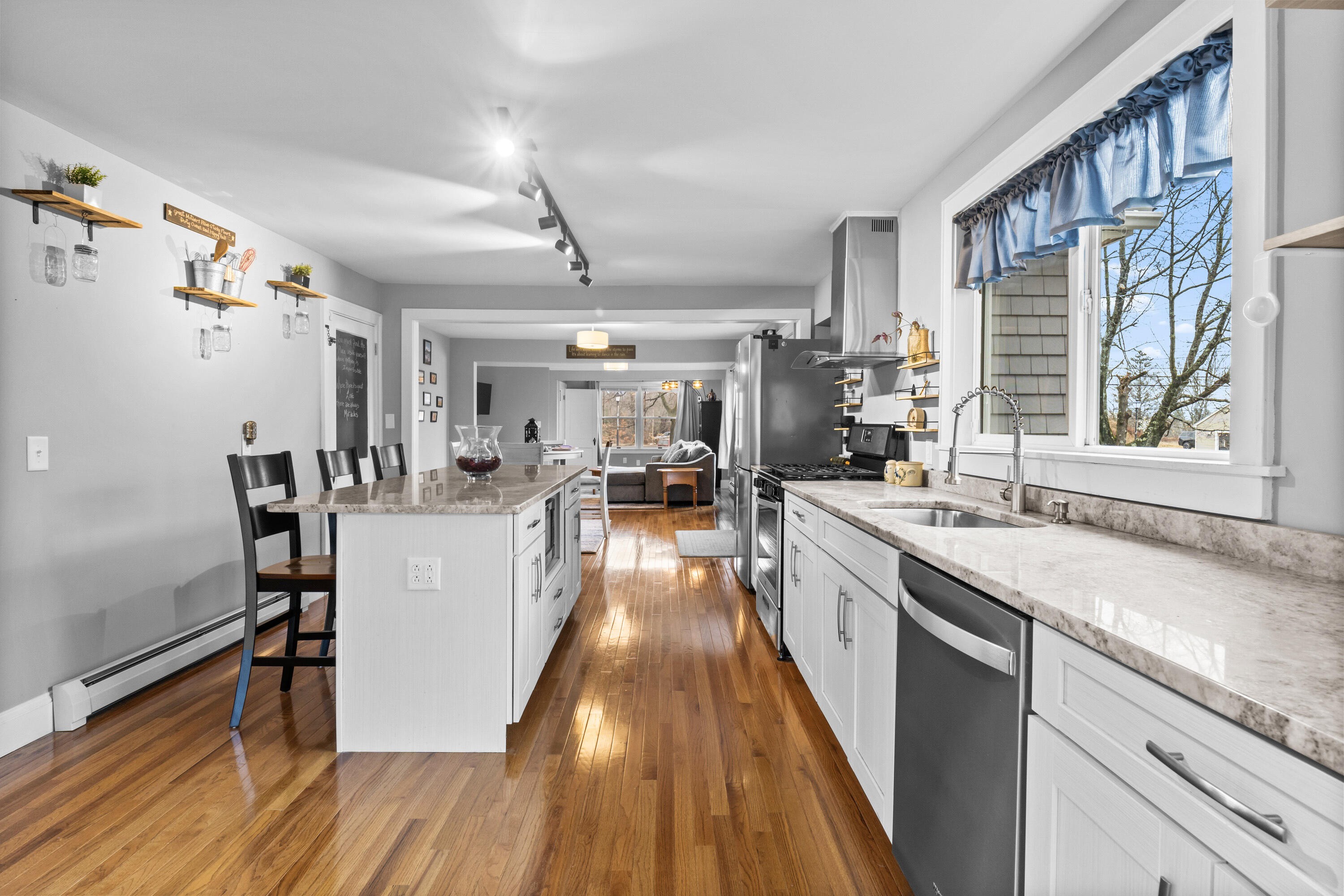 28 Ossipee Trail West Standish, ME 04084 - Photo 11 of 32 28 Ossipee Trail W_137