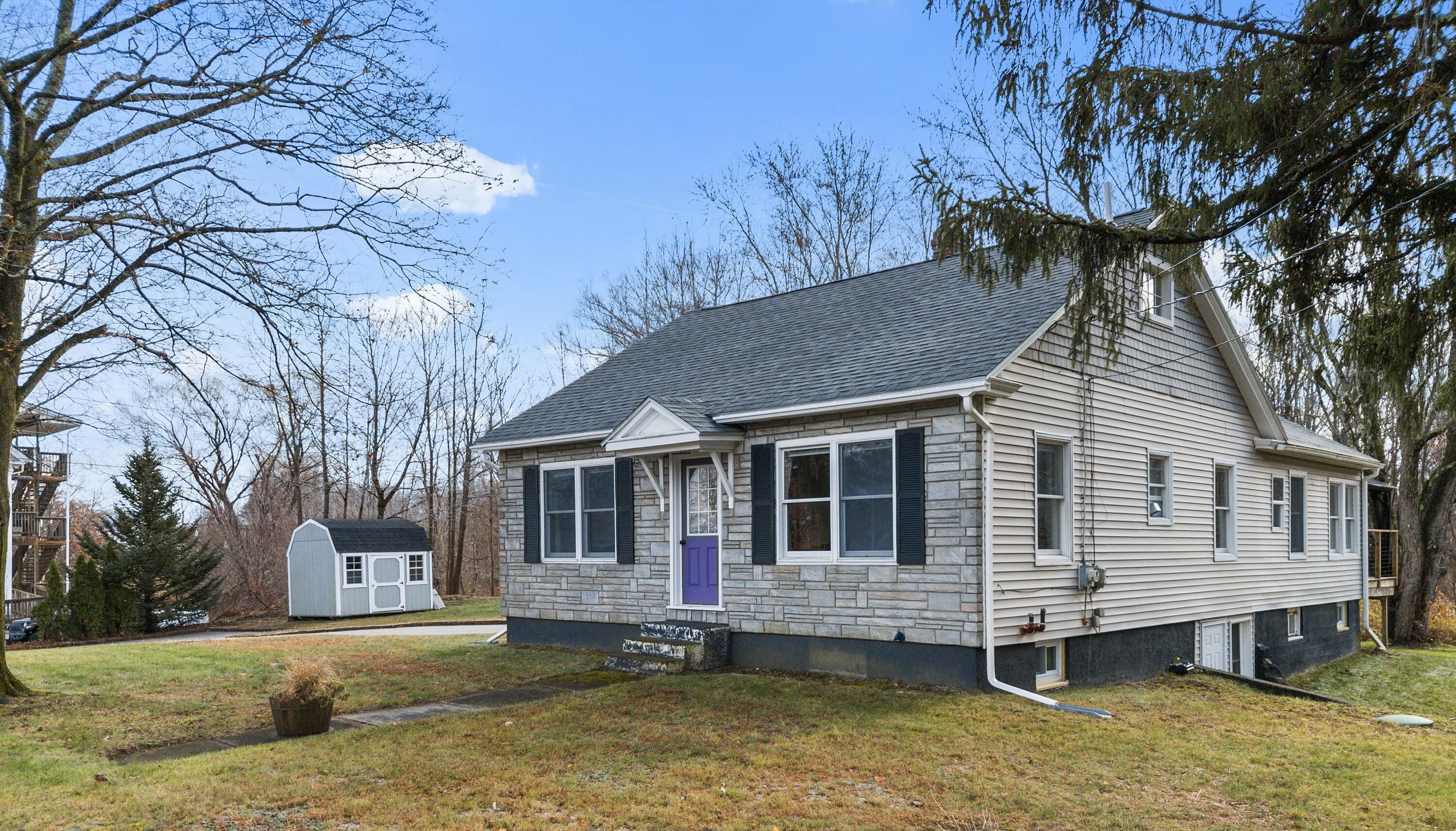 28 Ossipee Trail West Standish, ME 04084 - Photo 4 of 32 28 Ossipee Trail W_103