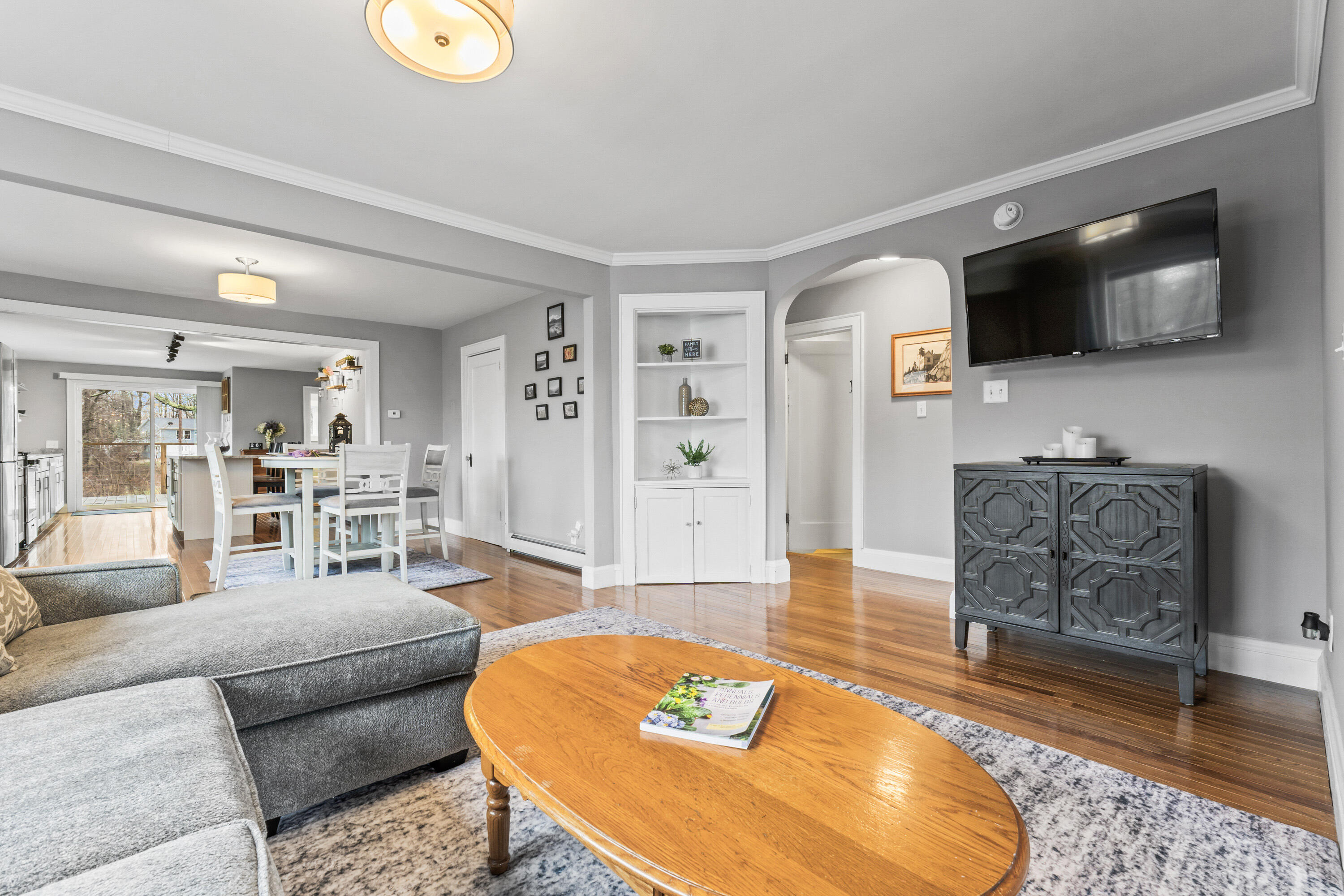 28 Ossipee Trail West Standish, ME 04084 - Photo 7 of 32 28 Ossipee Trail W_128