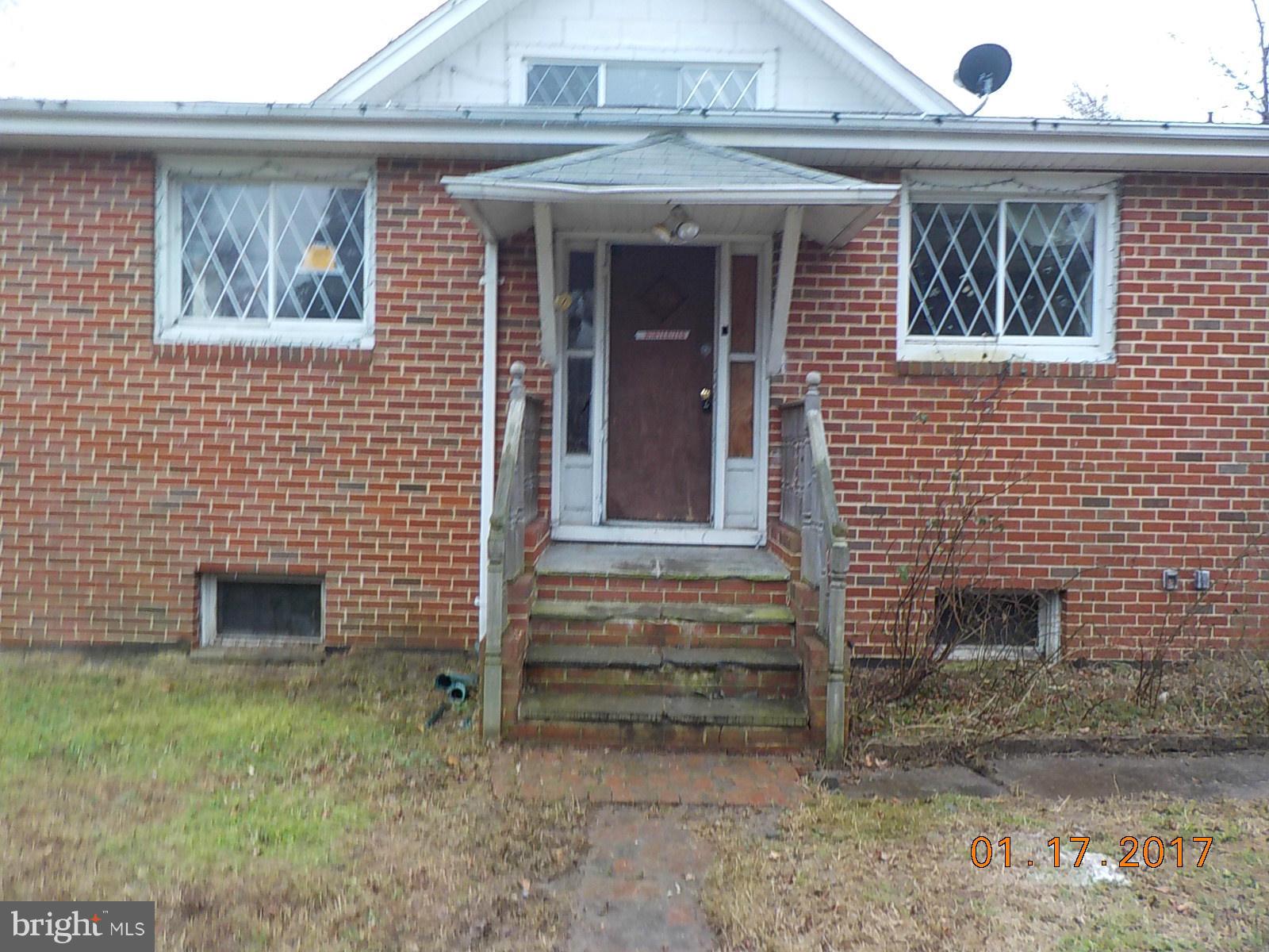 230 Bar Harbor Road Pasadena, MD 21122 - Photo 2 of 9 Exterior (Rear)