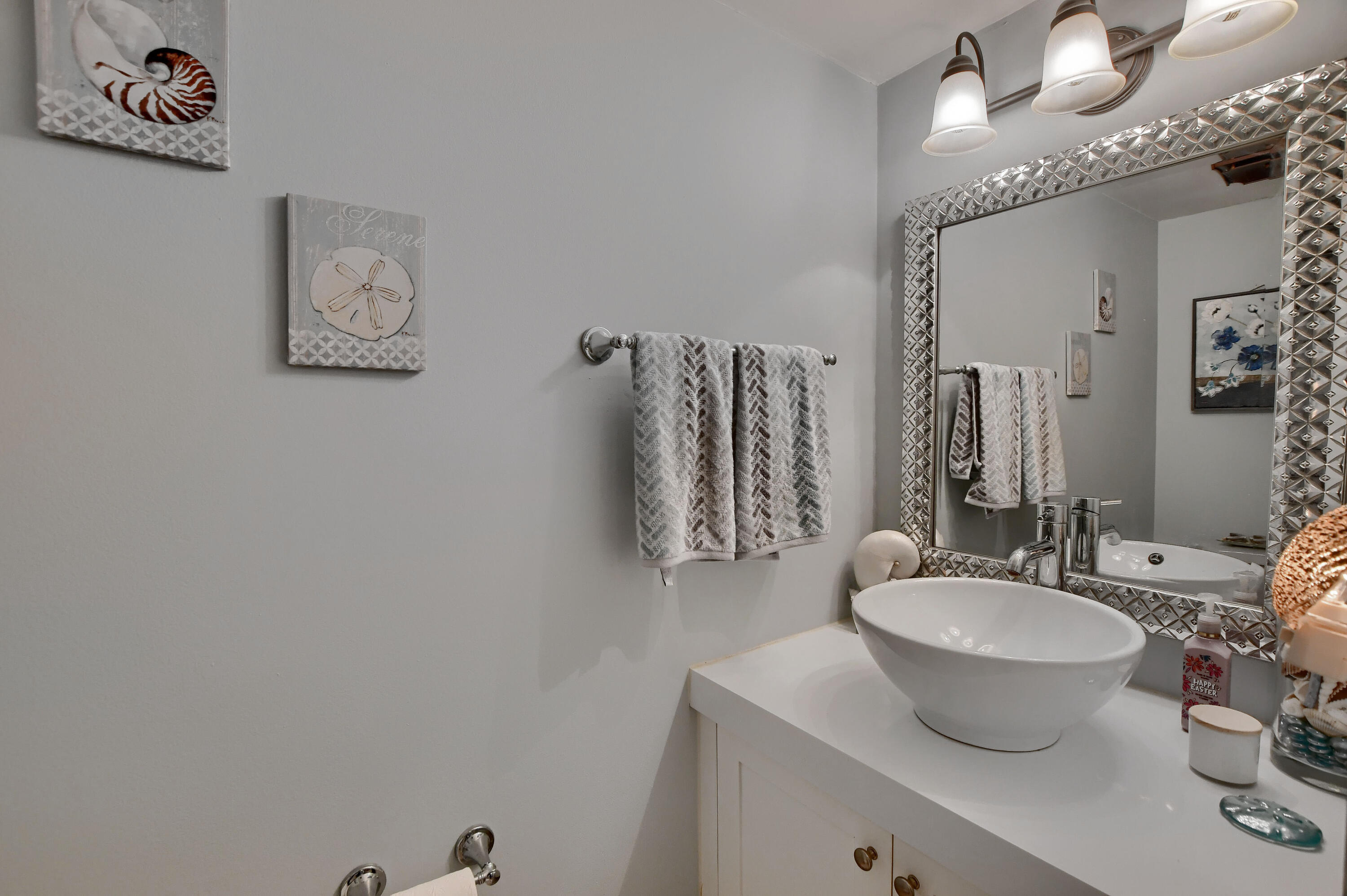 149 Northwest 70th Street, Unit 306C Boca Raton, FL 33487 - Photo 14 of 27 Bathroom 1/2