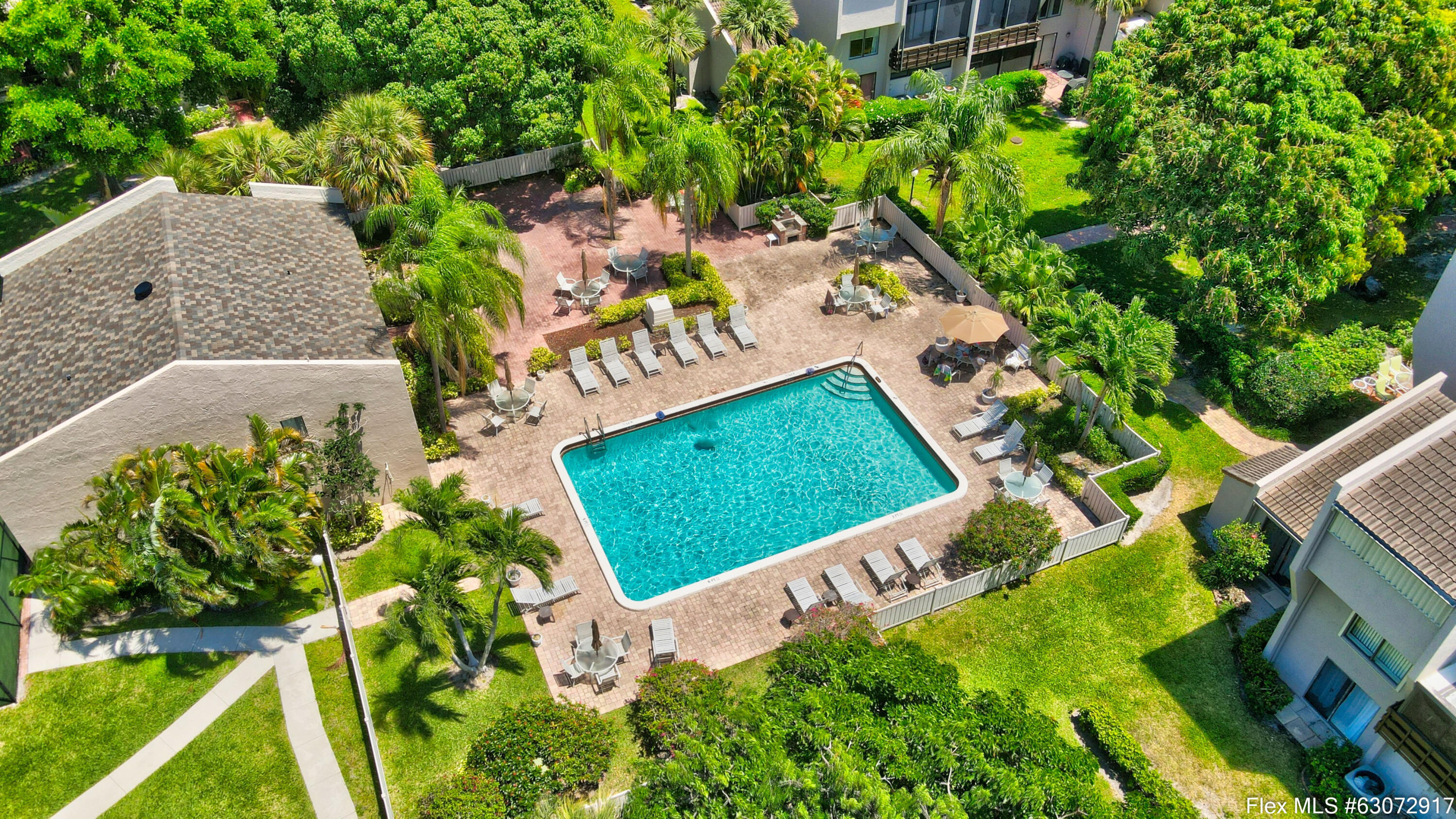 149 Northwest 70th Street, Unit 306C Boca Raton, FL 33487 - Photo 26 of 27 Community Pool