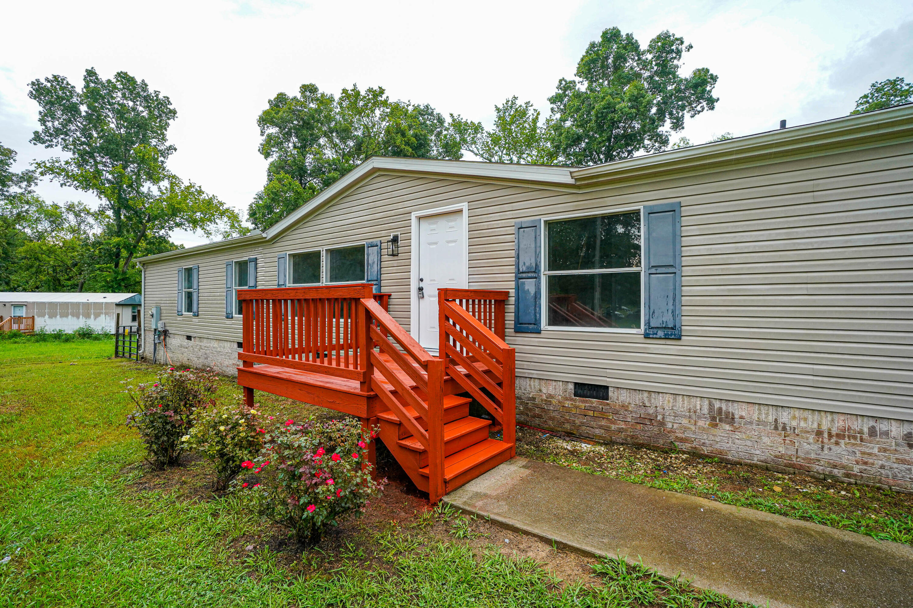 245 Success Drive Jasper, TN 37347 - Photo 4 of 33 03-245 Success Dr-3