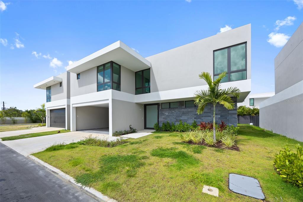 135 Salonga Street Bayamon, PR 00961 - Photo 2 of 49