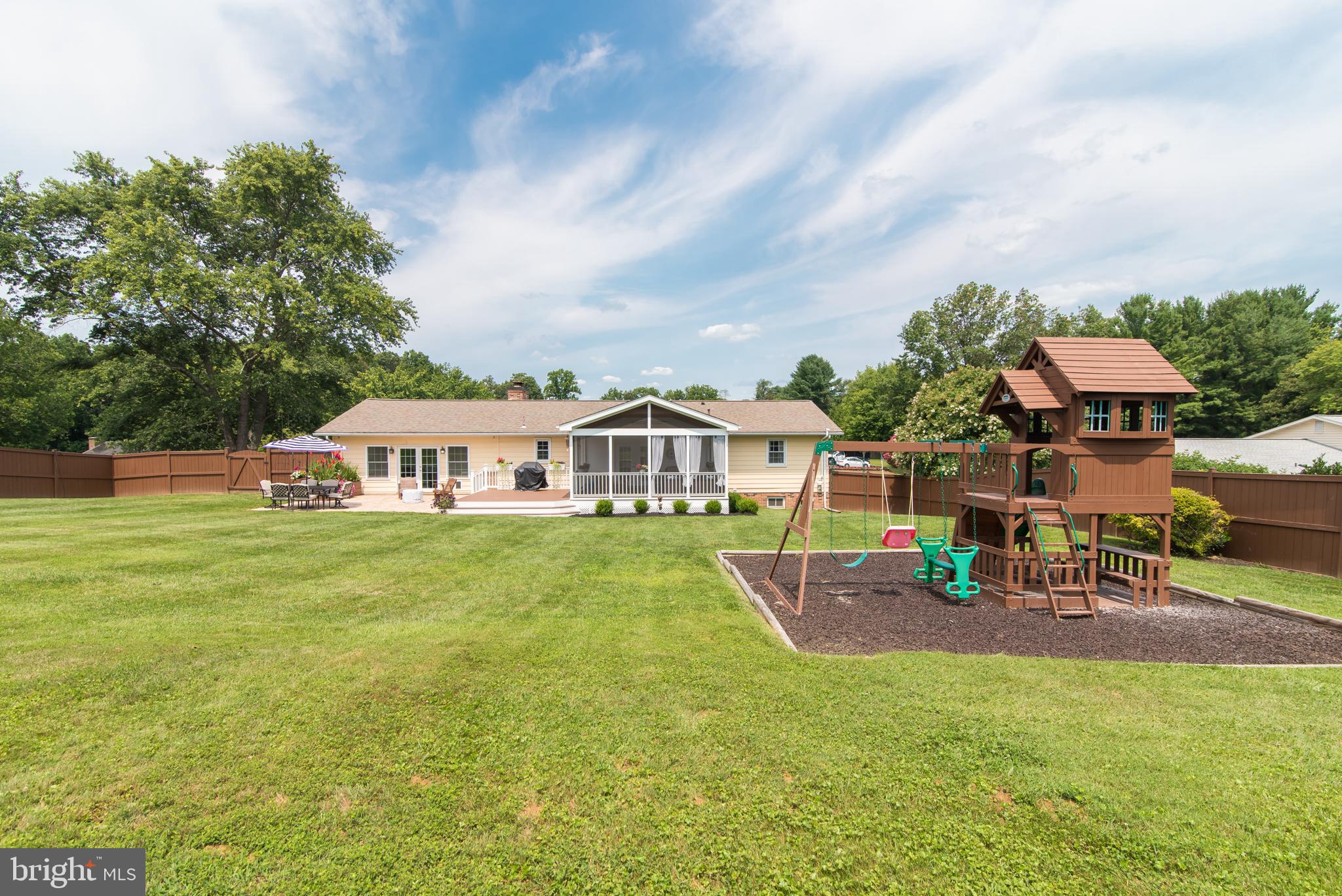 8235 Hilton Road Gaithersburg, MD 20882 - Photo 2 of 90 Huge, flat back yard with play set