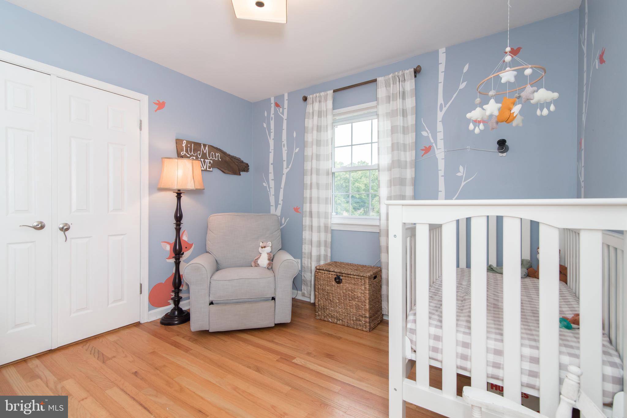 8235 Hilton Road Gaithersburg, MD 20882 - Photo 35 of 90 Bedroom 2 with hardwood floors