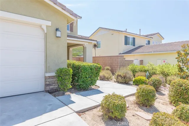 a view of entrance front of house