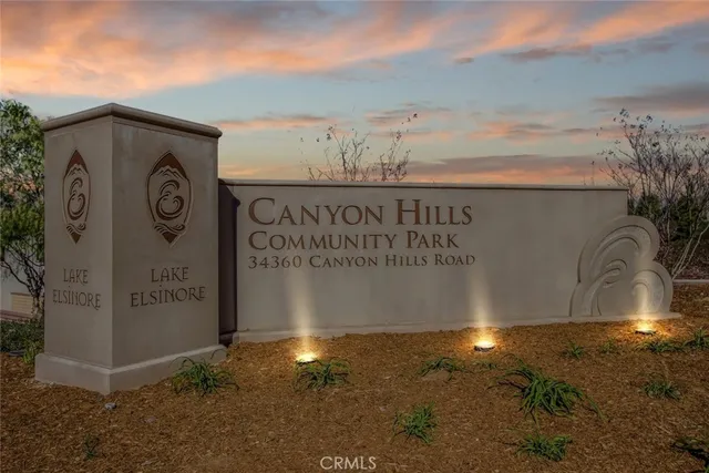 an outdoor view of house with outdoor seating
