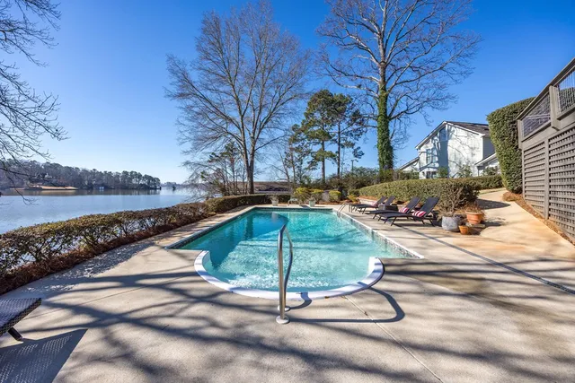 $1,200,000 | 302 Odom Drive, Hamilton, GA 31811