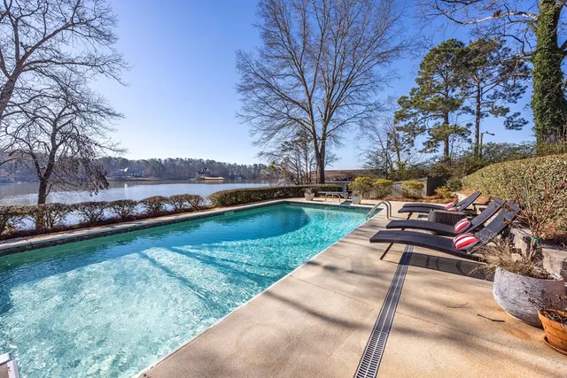 $1,200,000 | 302 Odom Drive, Hamilton, GA 31811