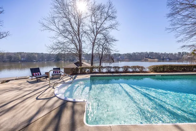 $1,200,000 | 302 Odom Drive, Hamilton, GA 31811