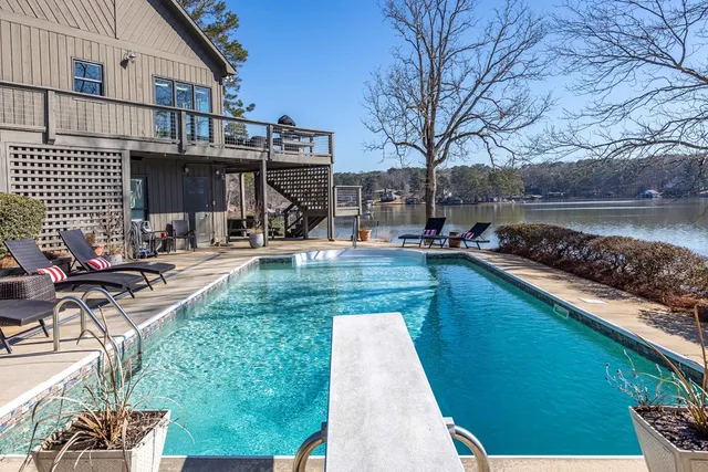 $1,200,000 | 302 Odom Drive, Hamilton, GA 31811