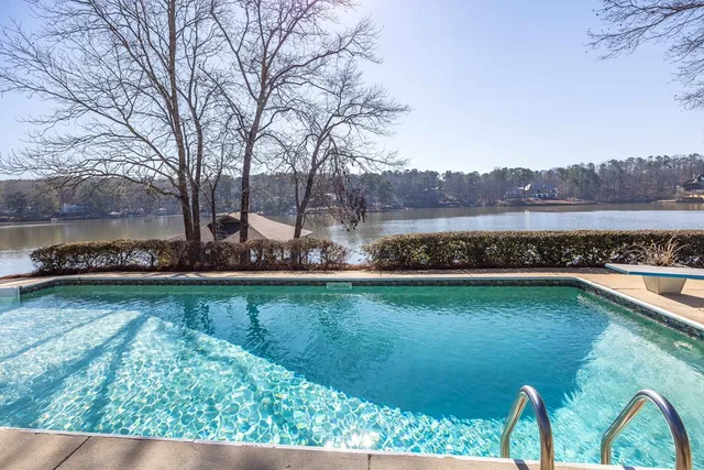 $1,200,000 | 302 Odom Drive, Hamilton, GA 31811