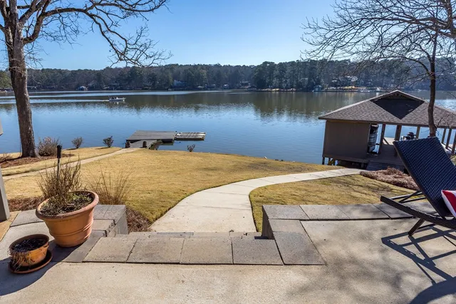 $1,200,000 | 302 Odom Drive, Hamilton, GA 31811