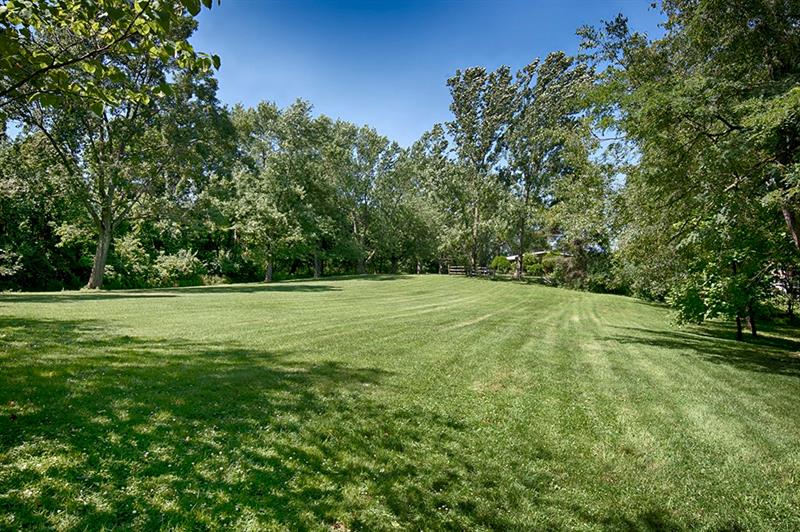 215 Teepee Road Canonsburg, PA 15317 - Photo 6 of 25 Gallery Image 6