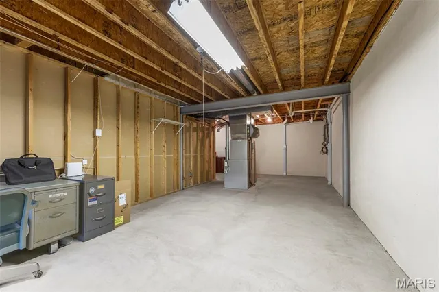 $345,000 | 65 Eagle Cove Lane, Unit 25B, St. Charles, MO 63303