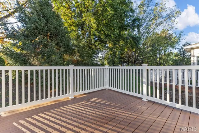 $345,000 | 65 Eagle Cove Lane, Unit 25B, St. Charles, MO 63303