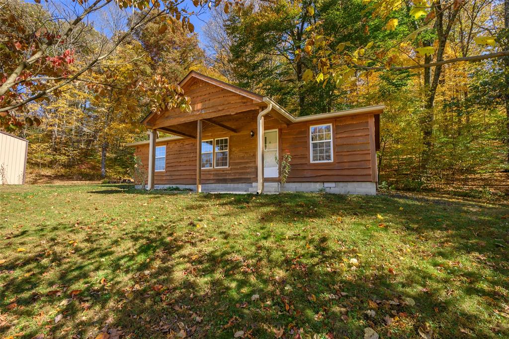 392 Camp Moneto Road Nashville, IN 47448 - Photo 5 of 50