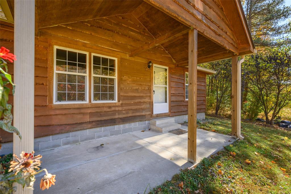 392 Camp Moneto Road Nashville, IN 47448 - Photo 6 of 50