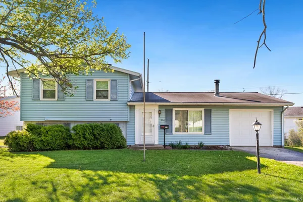 $150,000 | 906 Buckingham Drive, Fort Wayne, IN 46825