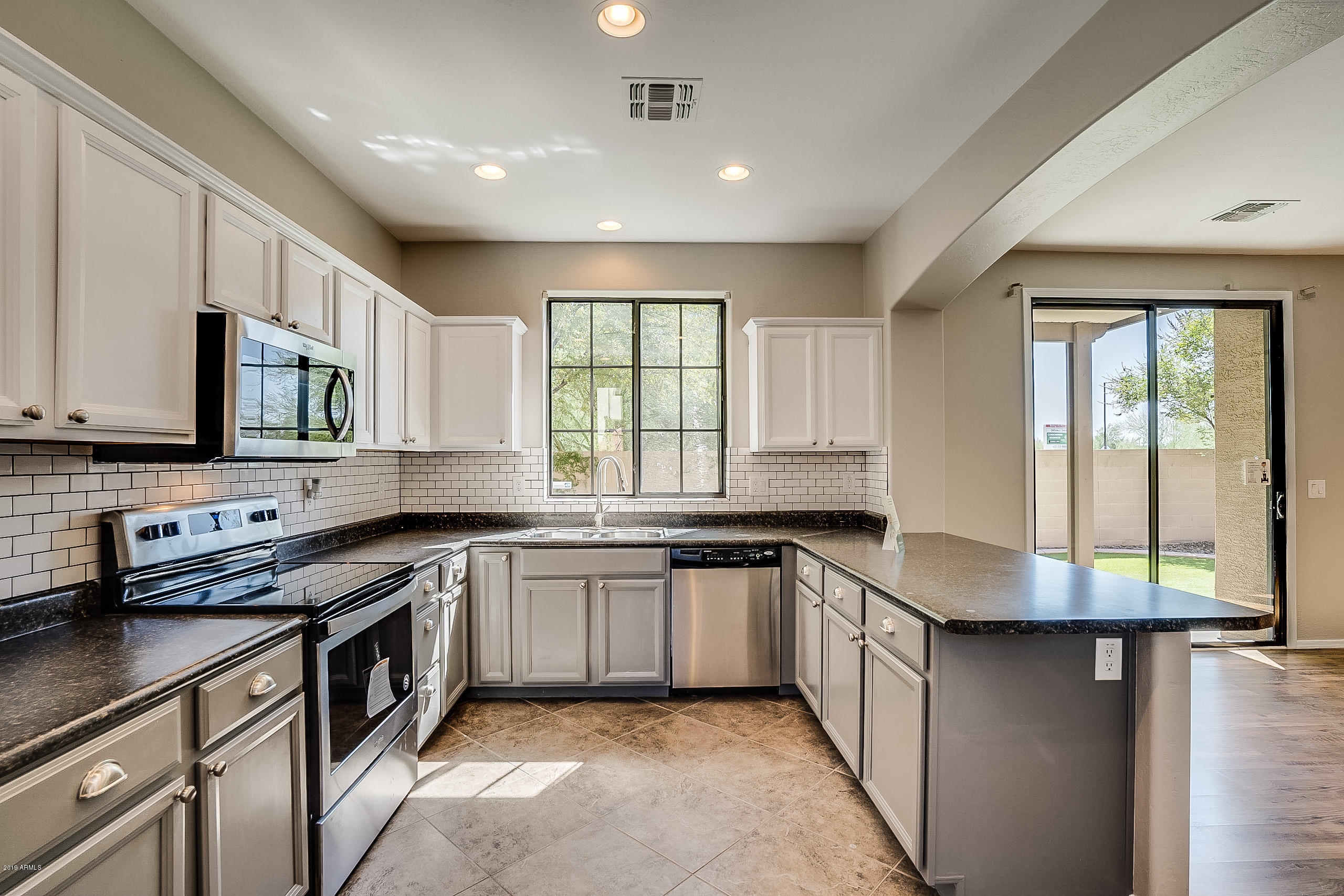 2423 West Sleepy Ranch Road Phoenix, AZ 85085 - Photo 9 of 20 Sleepy Ranch-17