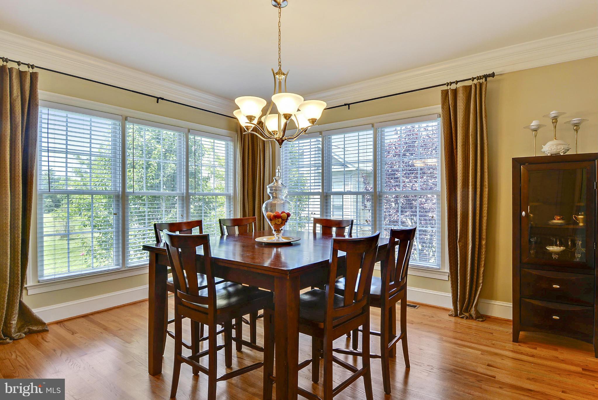 6412 Gayfields Road Alexandria, VA 22315 - Photo 4 of 27 Light Filled Breakfast Room