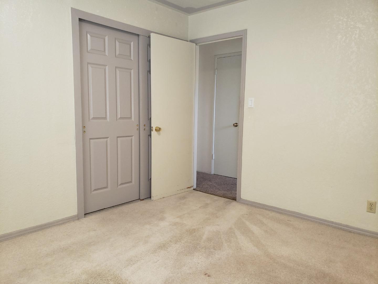562 Leslie Drive Salinas, CA 93906 - Photo 15 of 21 a view of an empty room