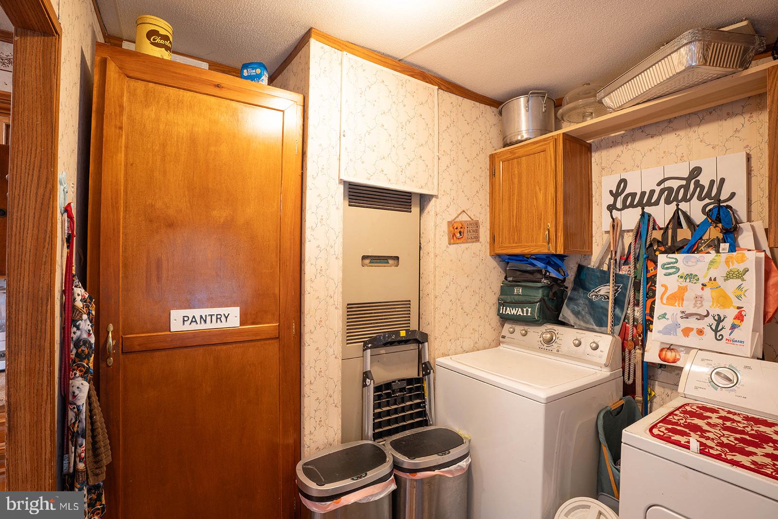 940 Willow Grove Road Monroeville, NJ 08343 - Photo 8 of 22 Functional laundry and pantry space.