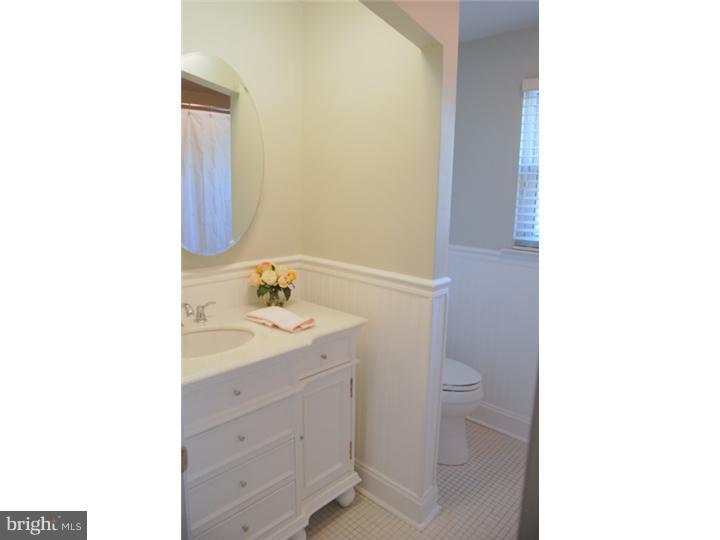 2909 Pheasant Run Road Audubon, PA 19403 - Photo 16 of 21 Bathroom