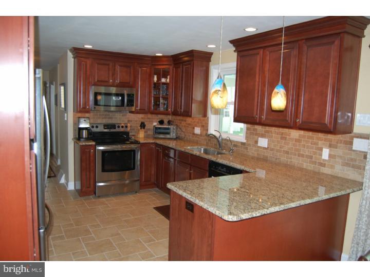 2909 Pheasant Run Road Audubon, PA 19403 - Photo 5 of 21 Kitchen