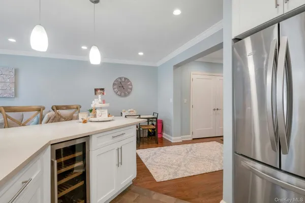 $329,000 | 101 Old Mamaroneck Road, Unit 2C5, White Plains, NY 10605