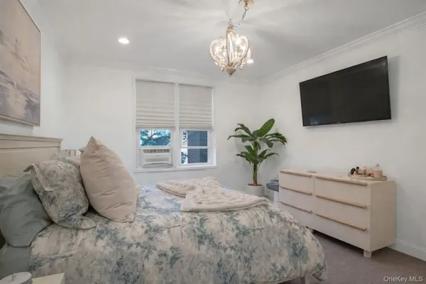 $329,000 | 101 Old Mamaroneck Road, Unit 2C5, White Plains, NY 10605
