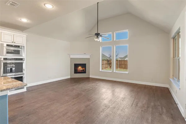 $799,000 | 721 Broderick Lane, Prosper, TX 75078