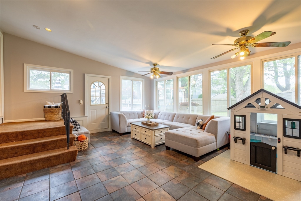 9 Herrick Road Peabody, MA 01960 - Photo 15 of 41