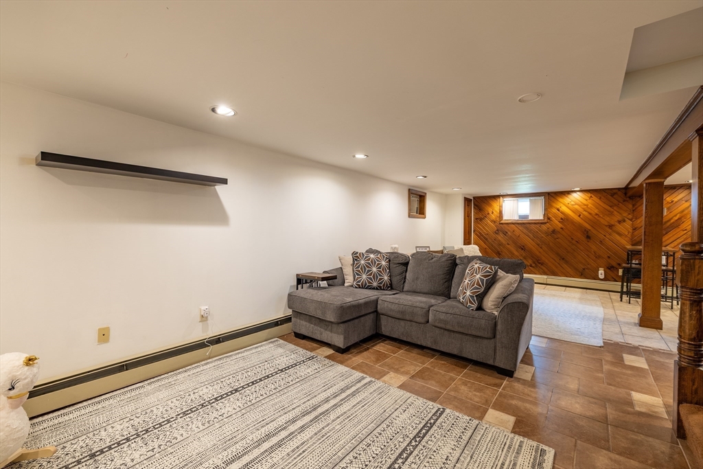 9 Herrick Road Peabody, MA 01960 - Photo 22 of 41