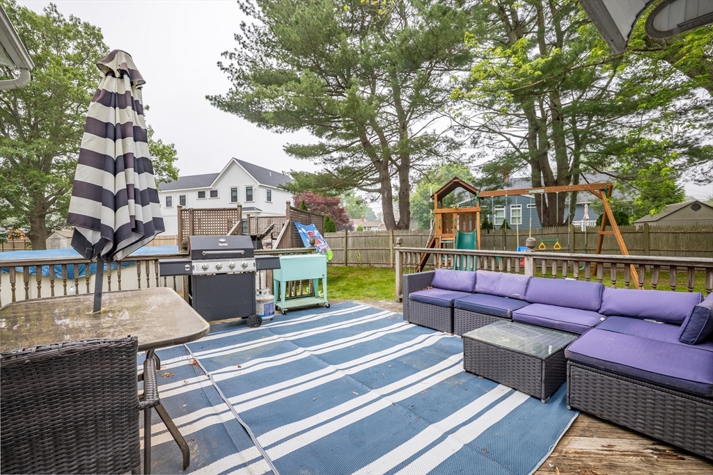 9 Herrick Road Peabody, MA 01960 - Photo 30 of 41