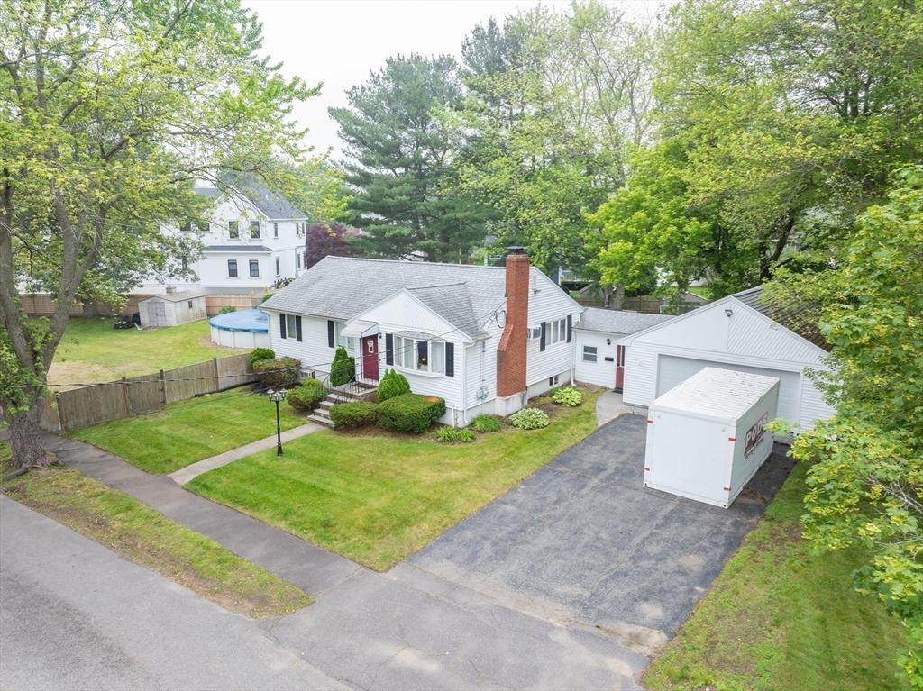 9 Herrick Road Peabody, MA 01960 - Photo 3 of 41